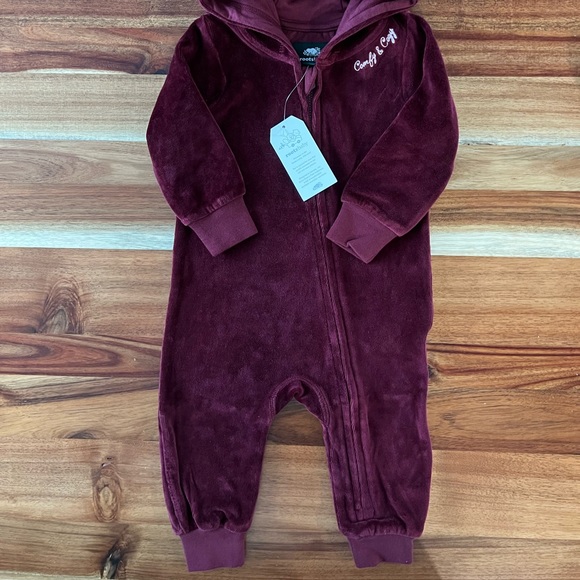 NWT Roots Baby Mulberry Velvet Romper (12-18M) - Picture 2 of 4
